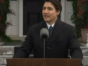 Canadian PM Justin Trudeau addresses a press conference outside Rideau Cottage. (IMAGE: YouTube)